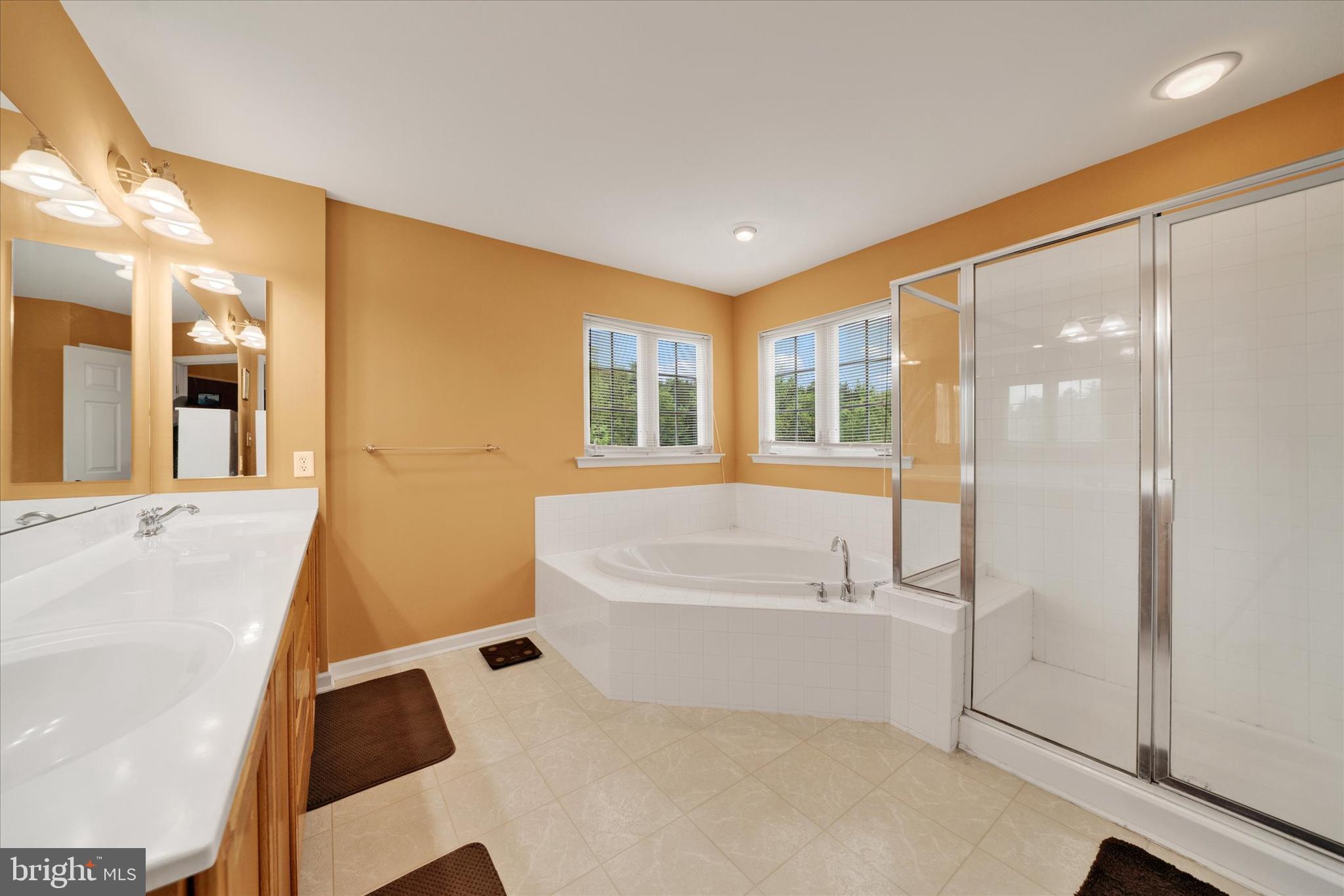 1167 S Sanatoga Rd