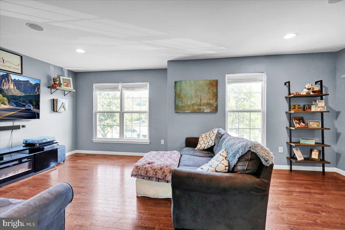 117 IRONWOOD COURT