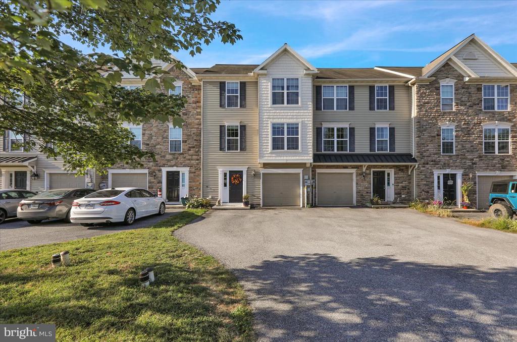 117 IRONWOOD COURT