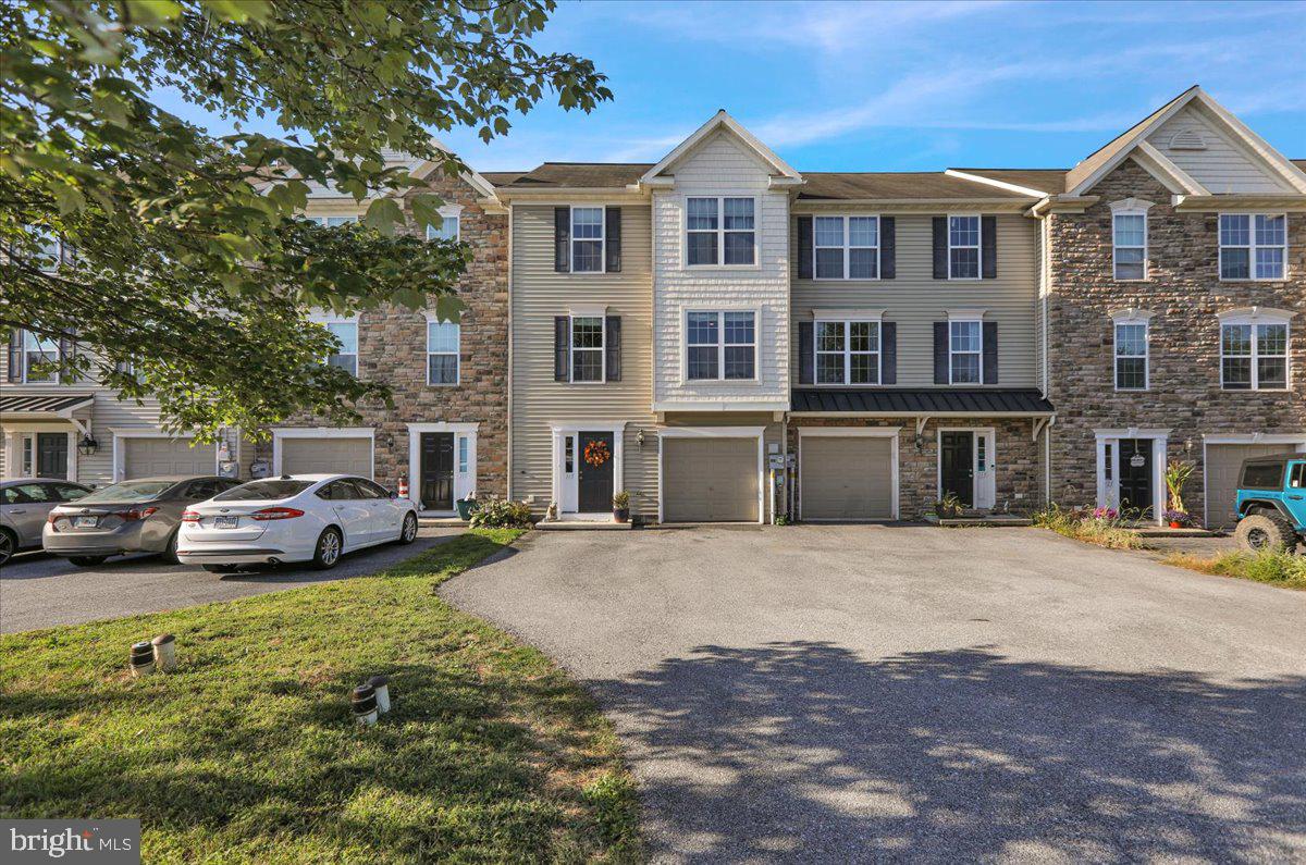 117 IRONWOOD COURT
