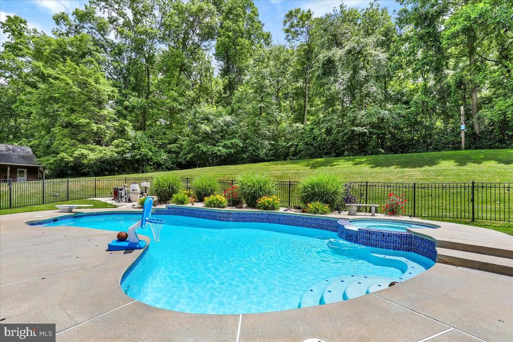 415 GREENVILLE ROAD