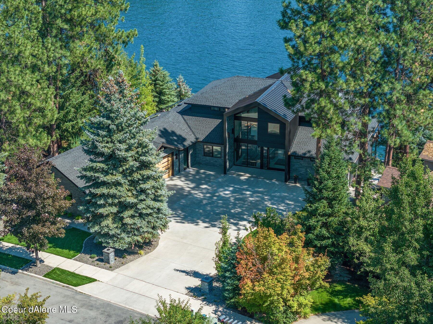 1014 S RIVERSIDE HARBOR DR photo