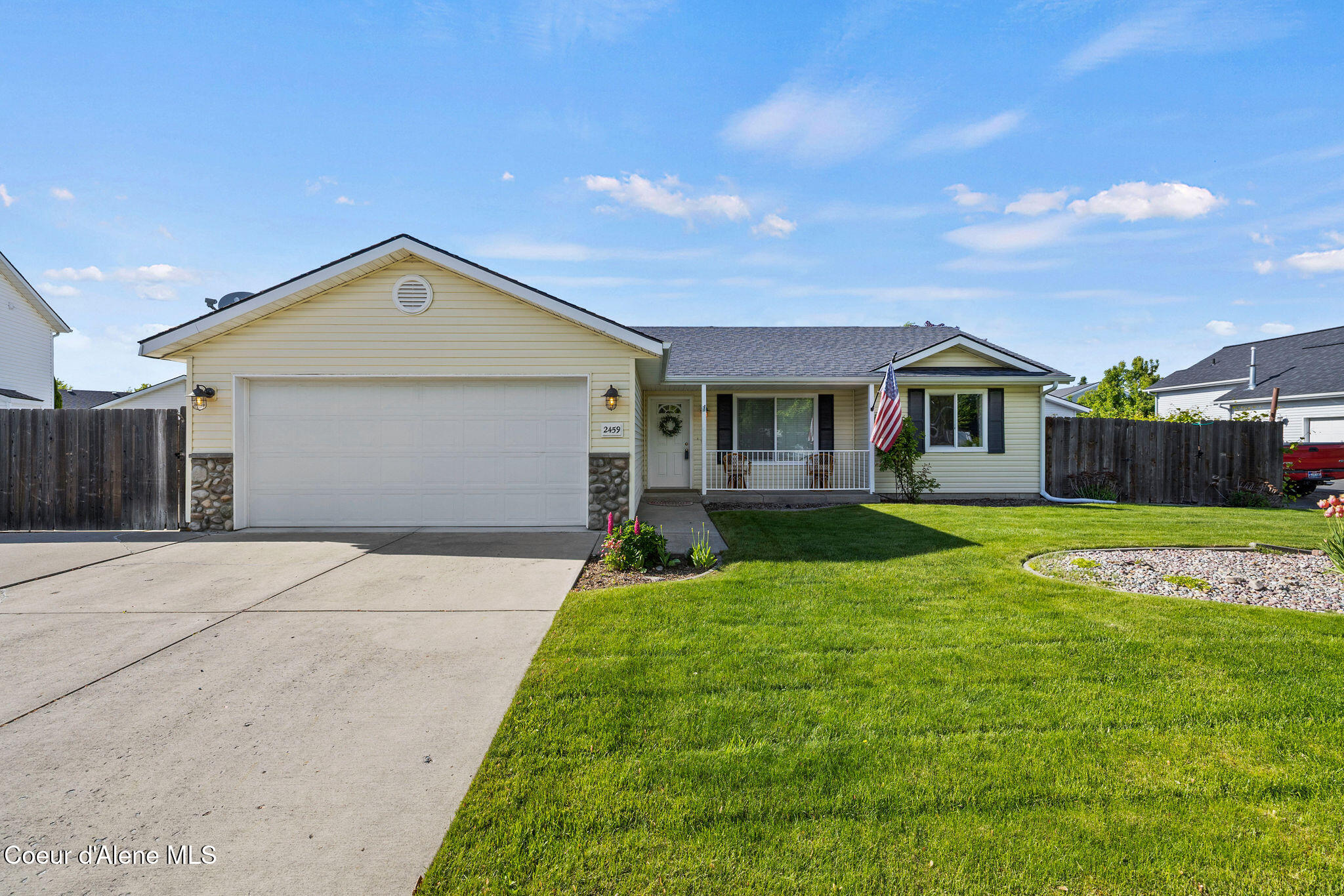 2459 W Warwick CT