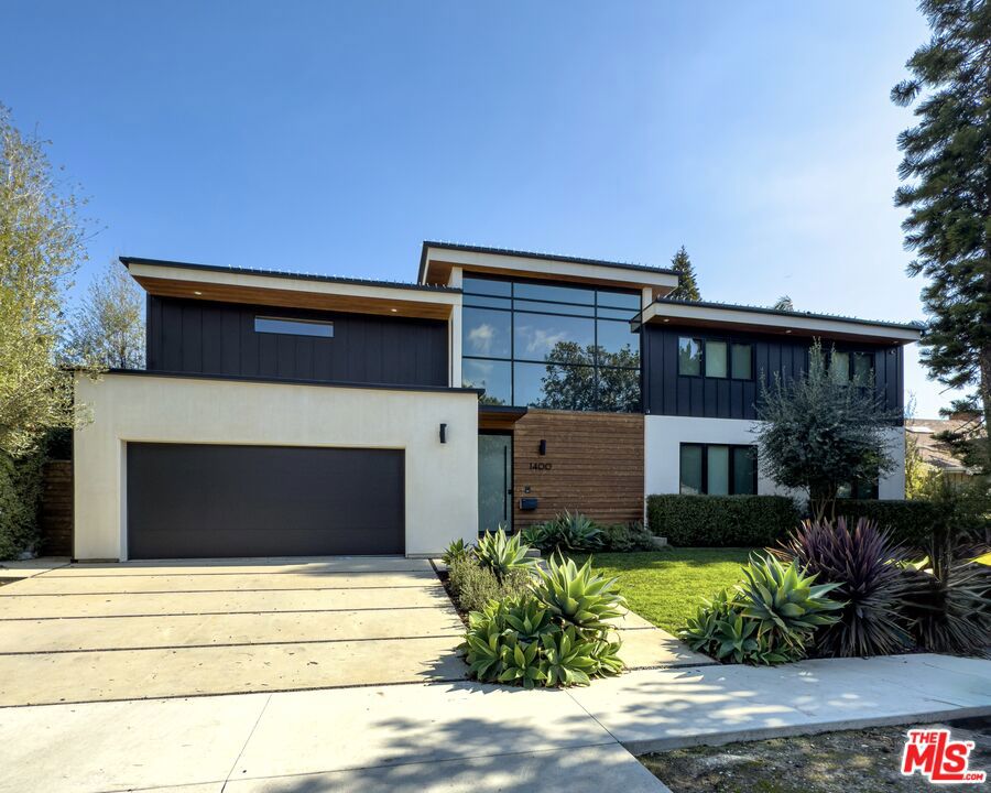 1400 Brinkley Avenue