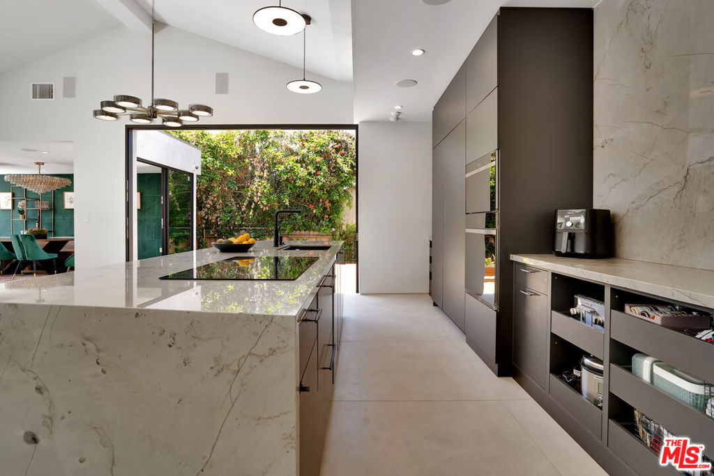 1368 Beckwith Avenue