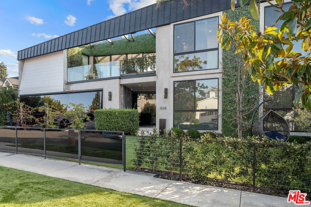 1368 Beckwith Avenue