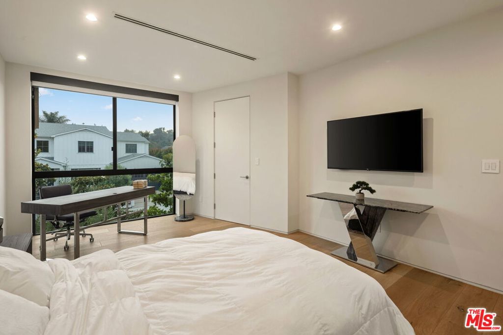 1368 Beckwith Avenue