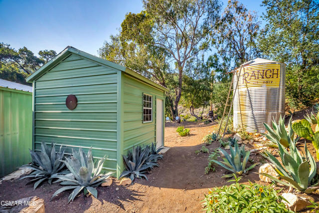 3052 Escondido DR