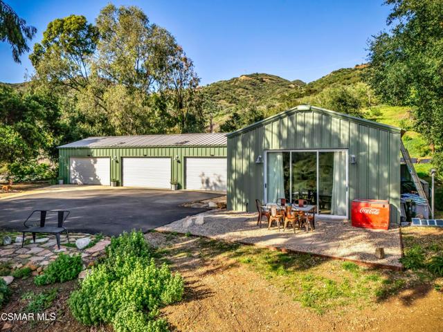 3052 Escondido DR