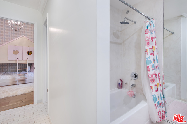 25328 MALIBU RD Unit: C