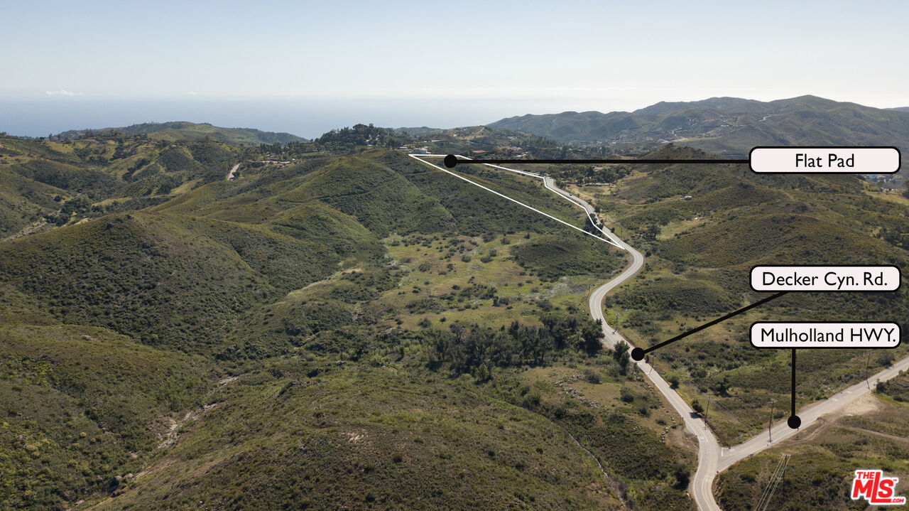 1400 Decker Canyon