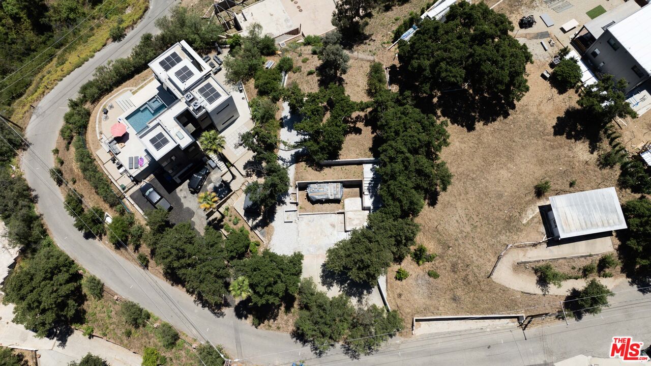 27084 Old Chimney Rd