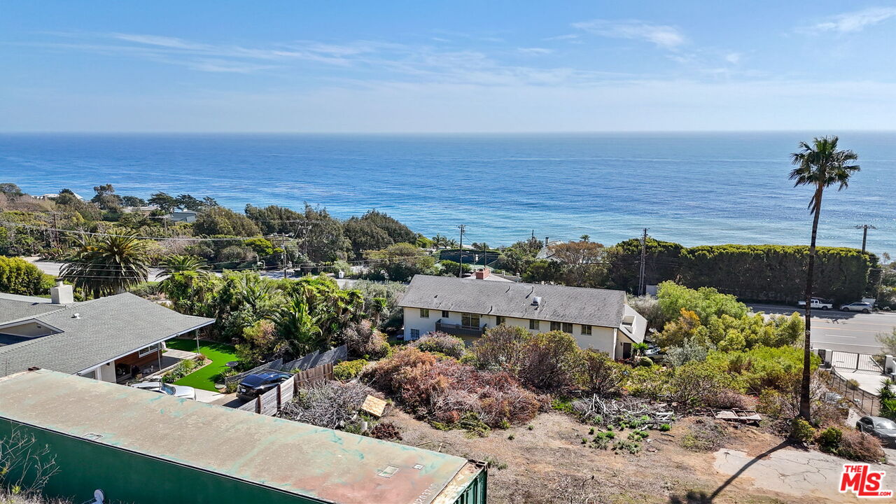 33339 PACIFIC COAST HWY