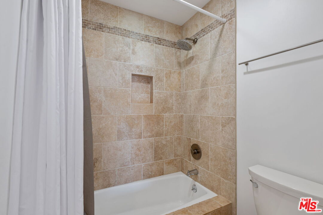 22548 Pacific Coast Hwy Unit: 403
