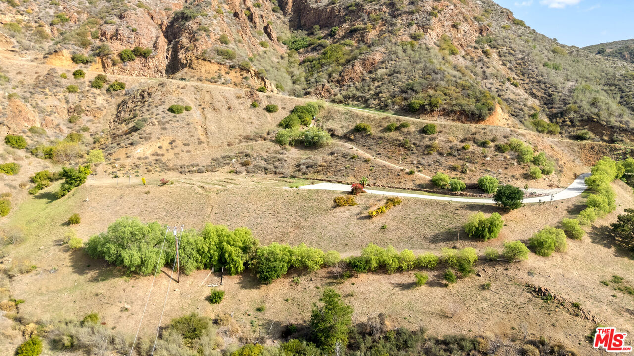 12324 Yerba Buena Rd