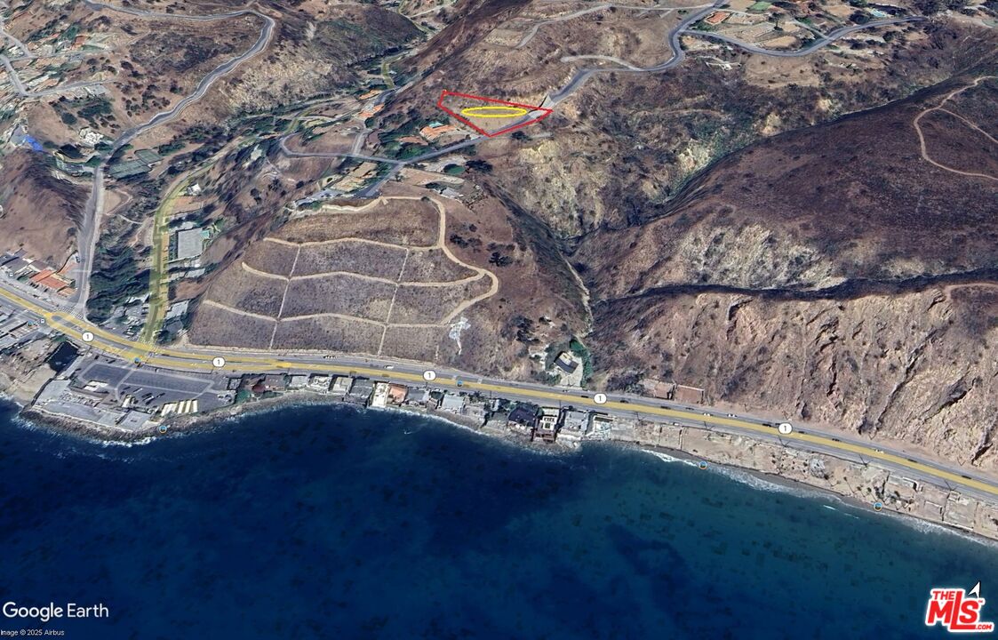 20963 Las Flores Mesa Dr