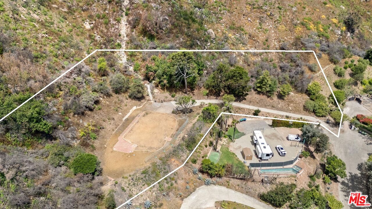 23442 W Copacabana St