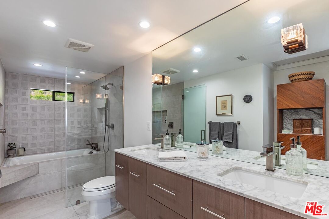 31373 Pacific Coast Hwy