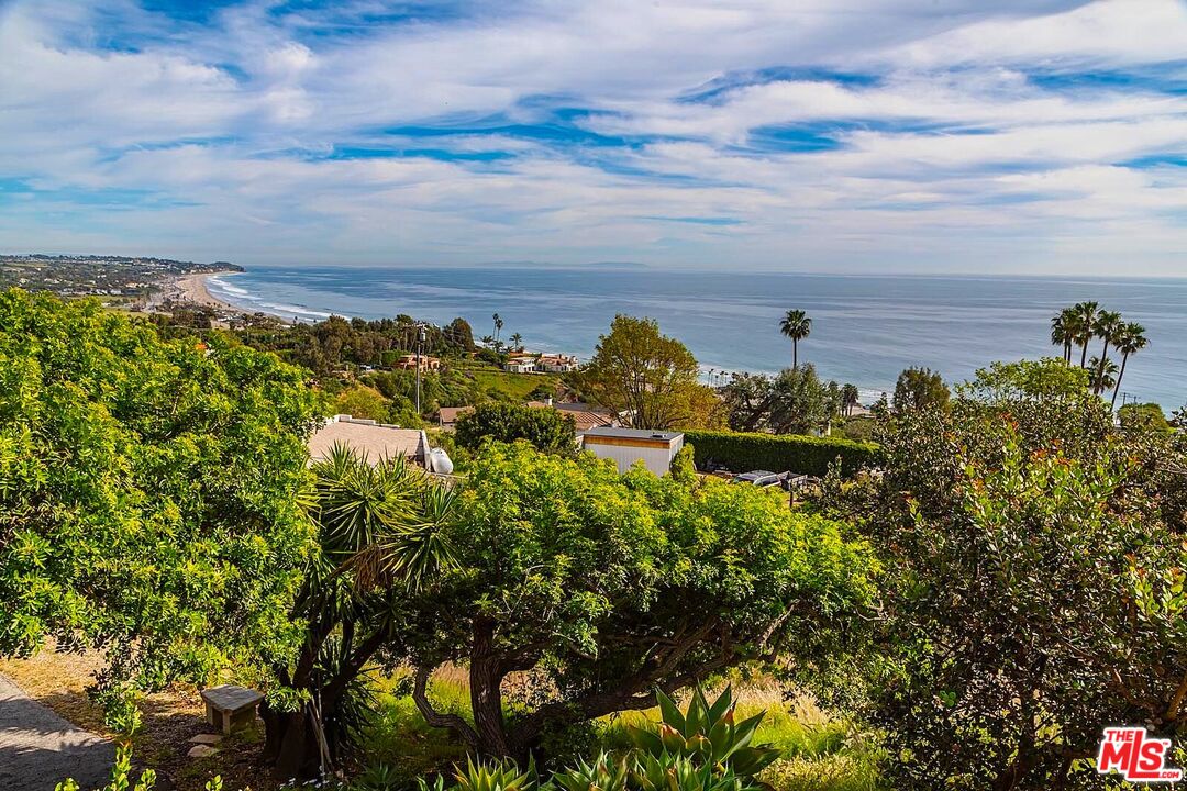 31373 Pacific Coast Hwy