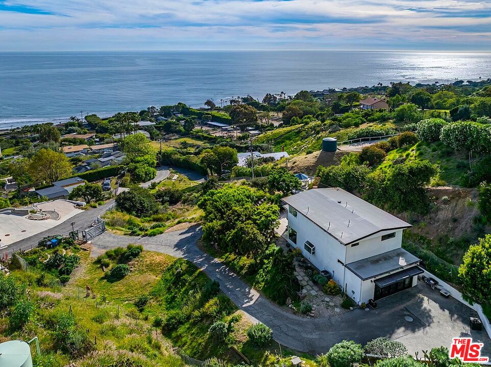 31373 Pacific Coast Hwy