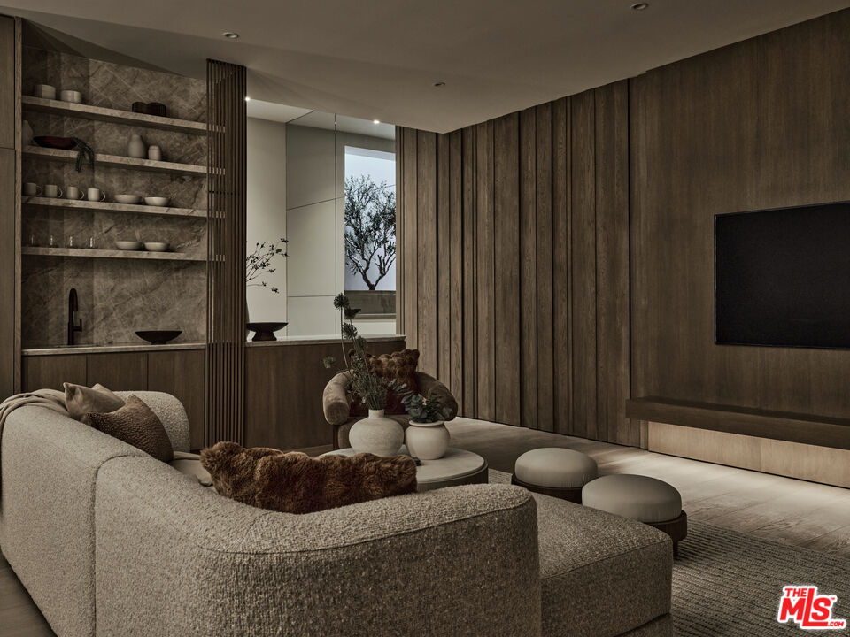 30010 Andromeda Ln