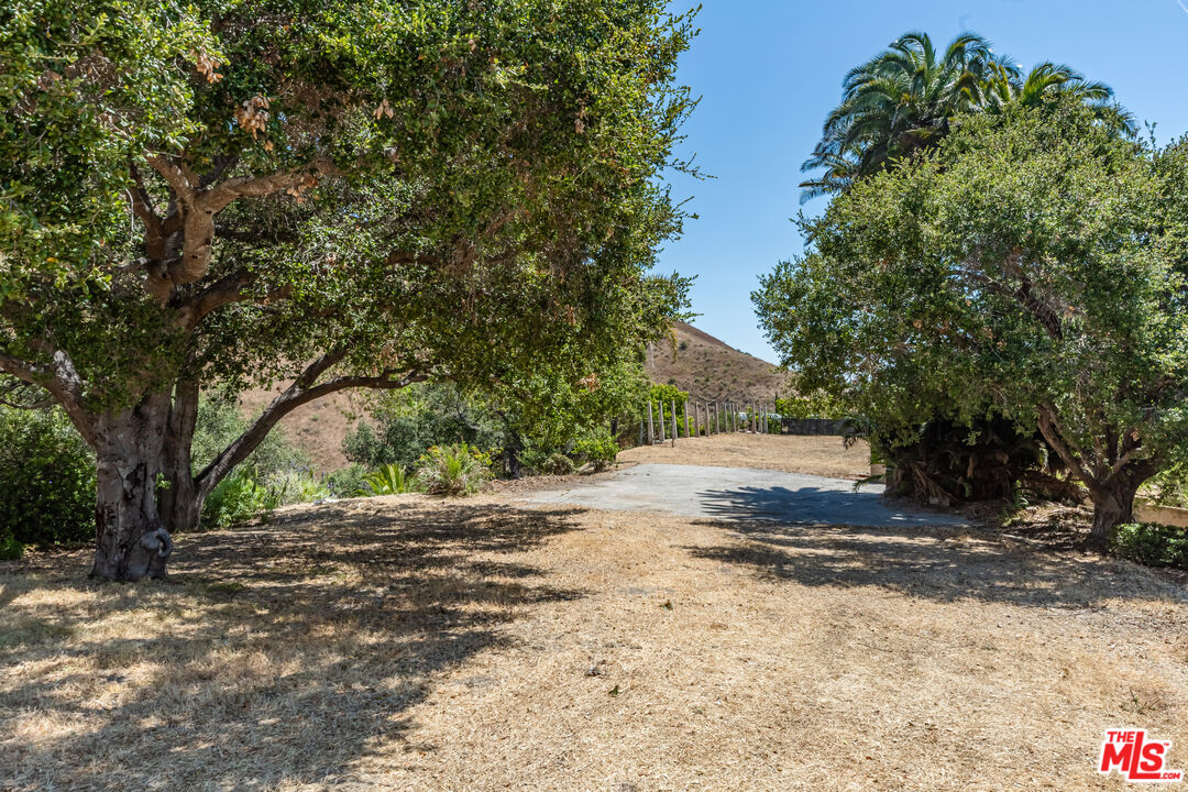 3870 Puerco Canyon Rd