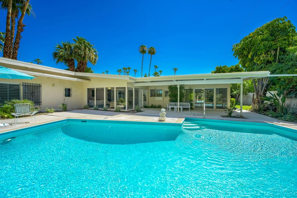 1333 E Deepwell Road