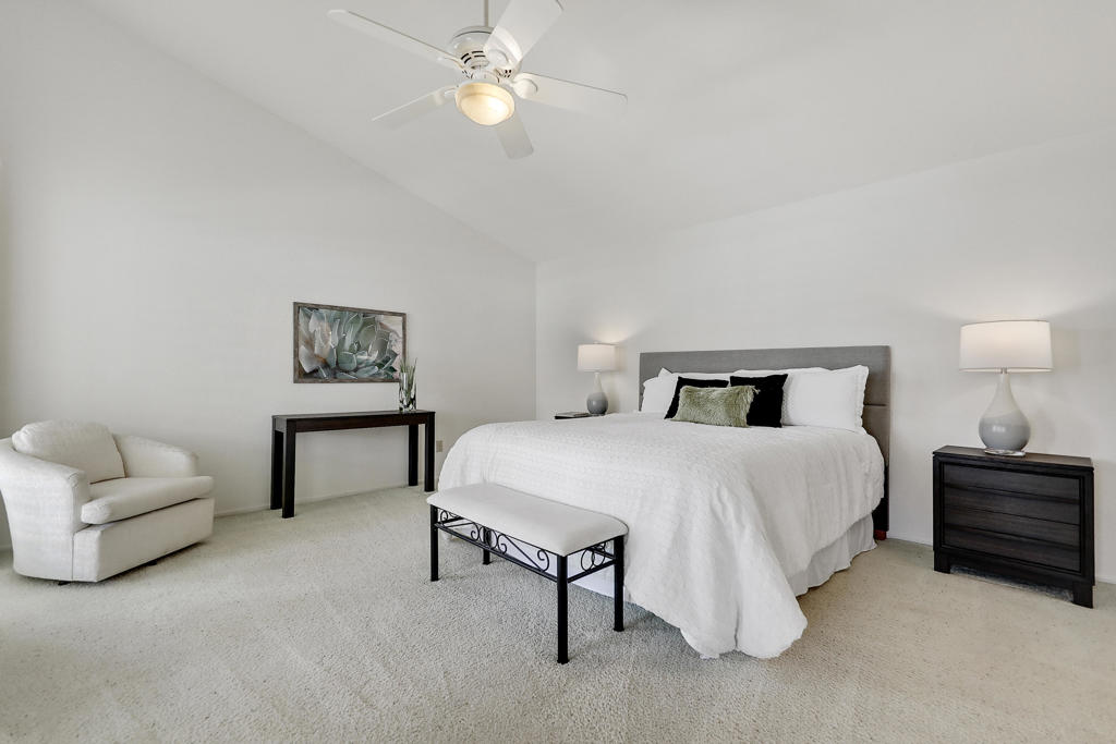 43772 Calle Las Brisas W