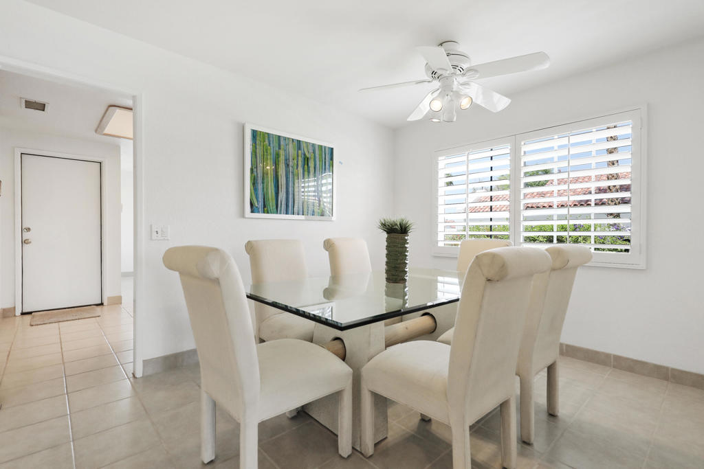 43772 Calle Las Brisas W