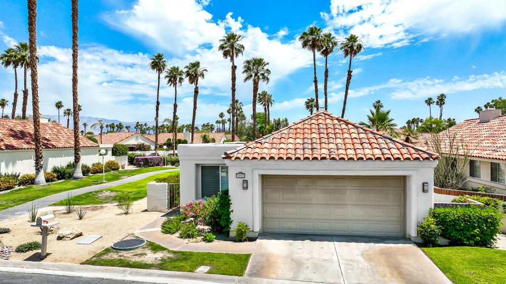 43772 Calle Las Brisas W