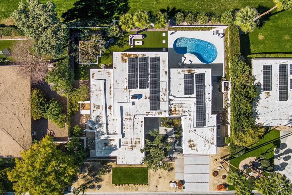 2355 S Yosemite Drive