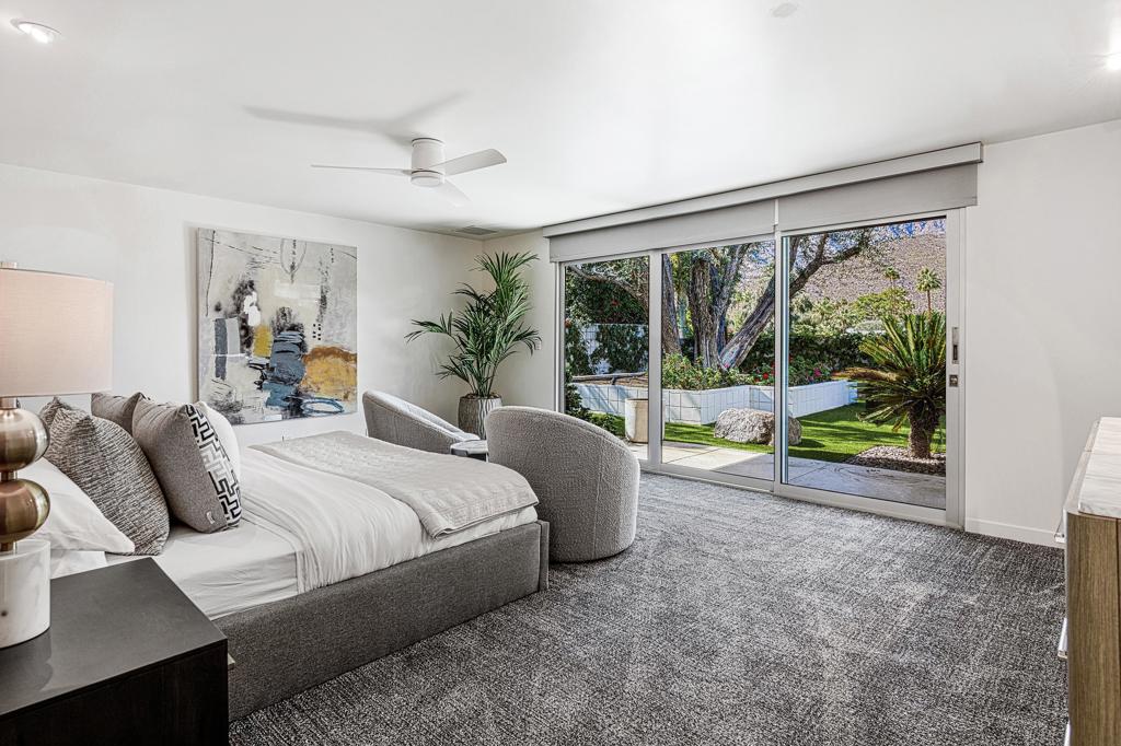 2355 S Yosemite Drive