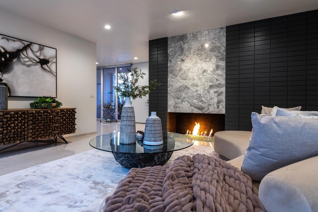 2355 S Yosemite Drive