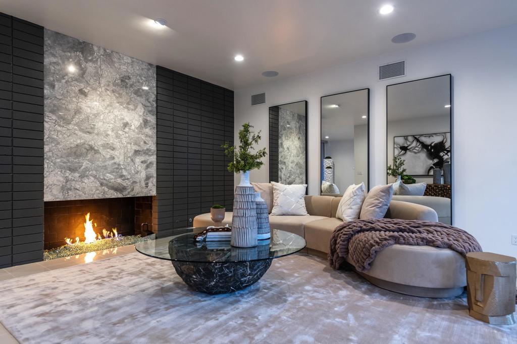 2355 S Yosemite Drive