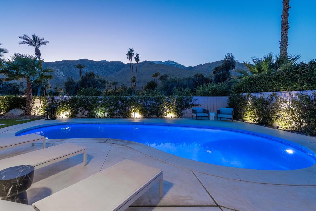 2355 S Yosemite Drive