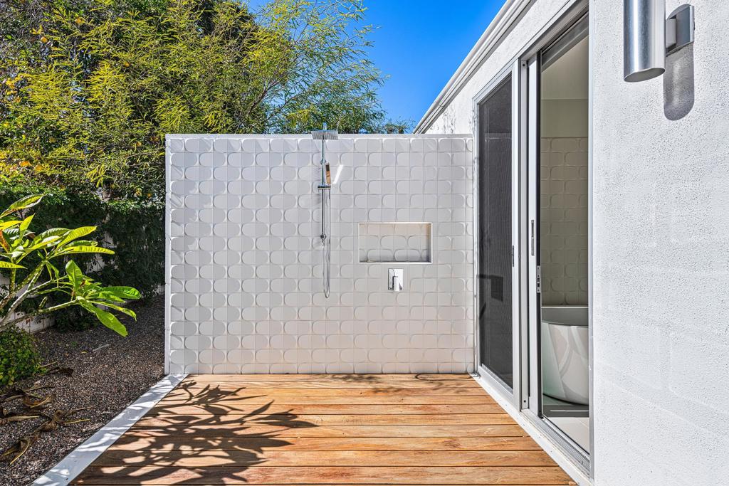 2355 S Yosemite Drive