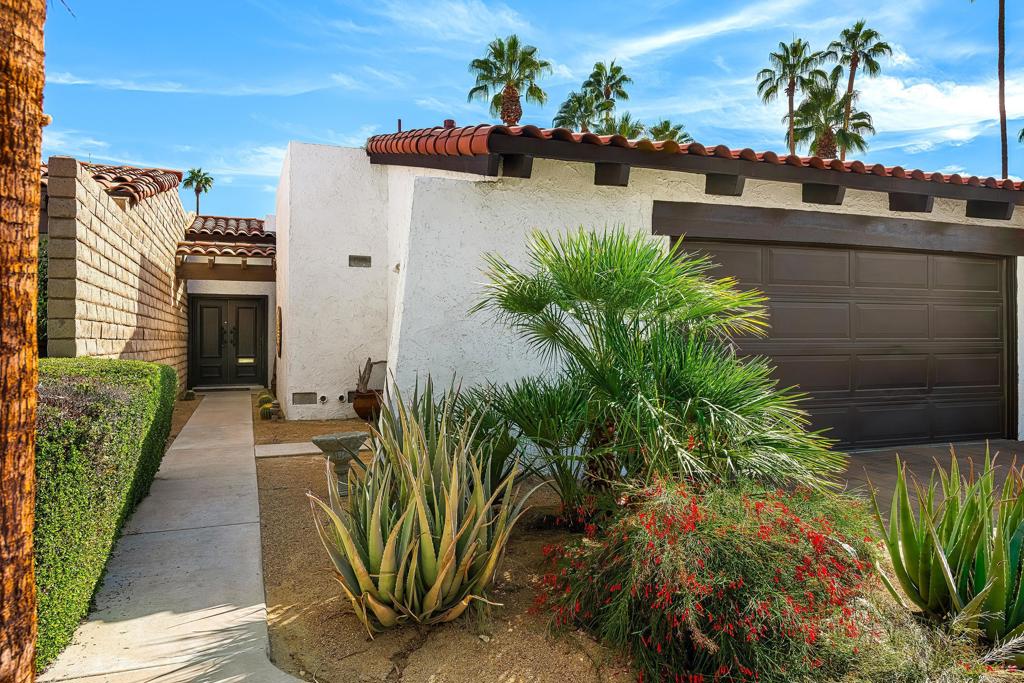 1322 Verano Drive