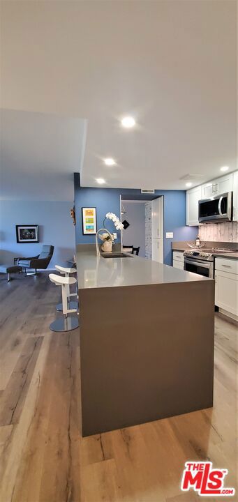 600 W 9th Street Unit: 914