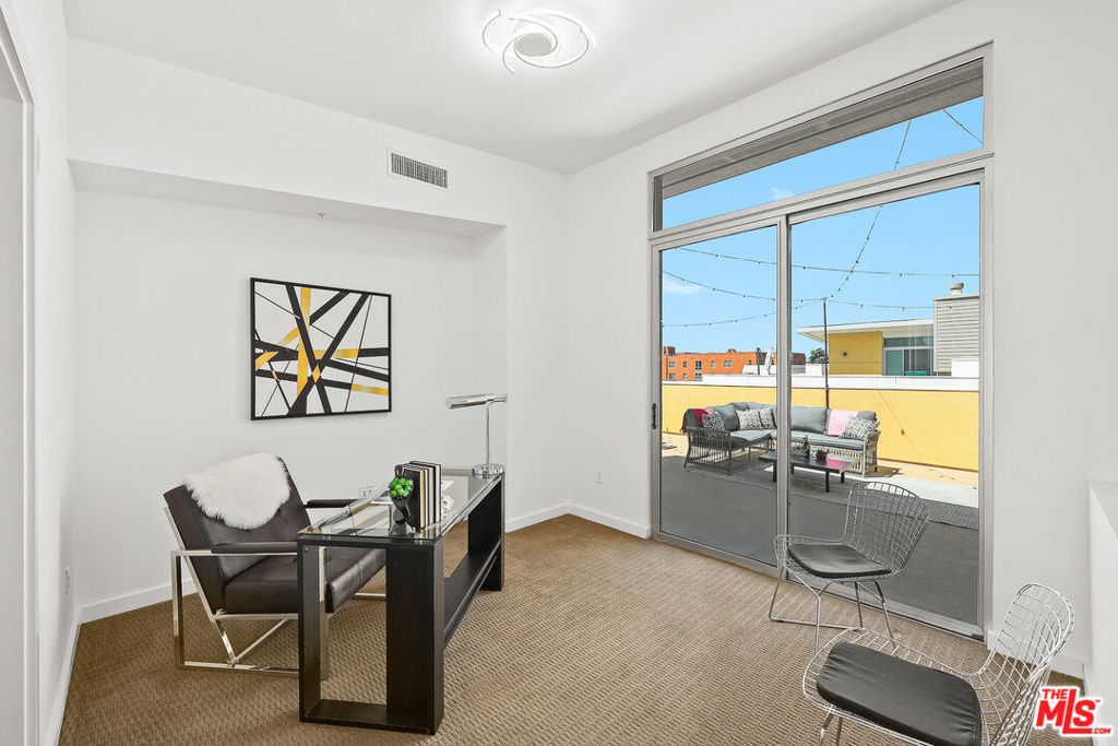 238 S Arroyo Unit: 415