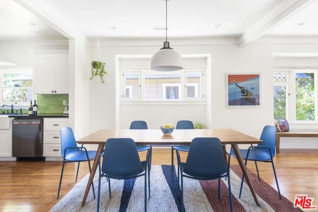 744 N Catalina Avenue