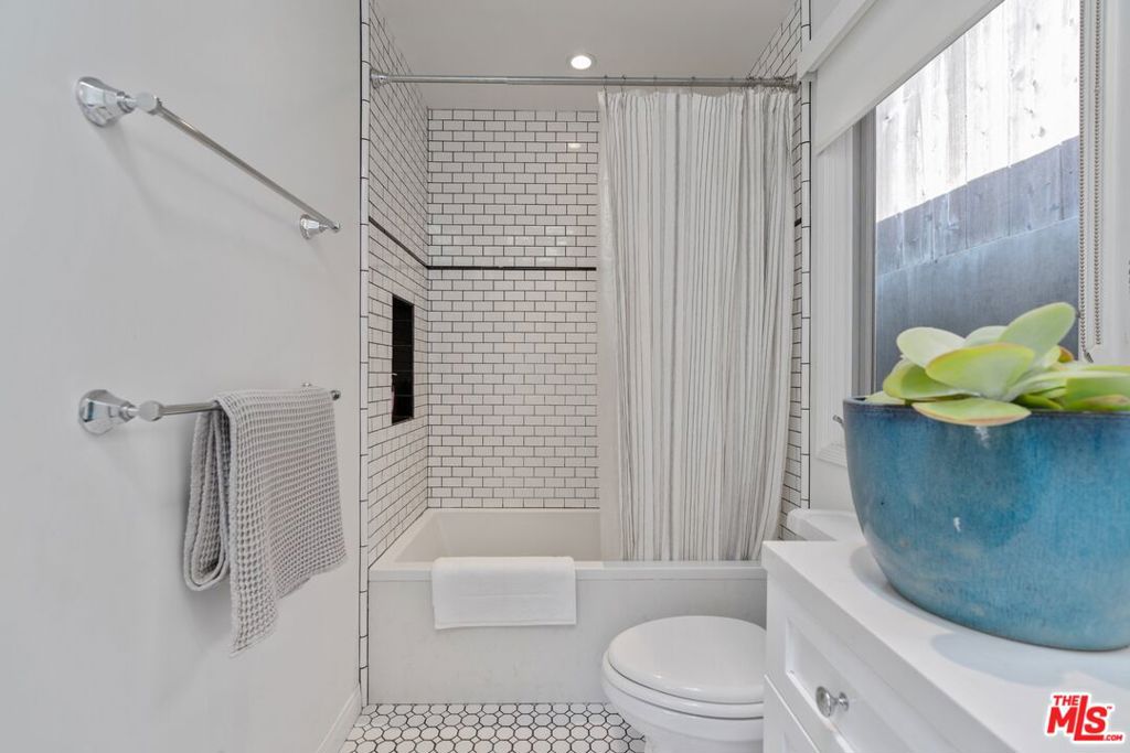 3980 Prospect Avenue