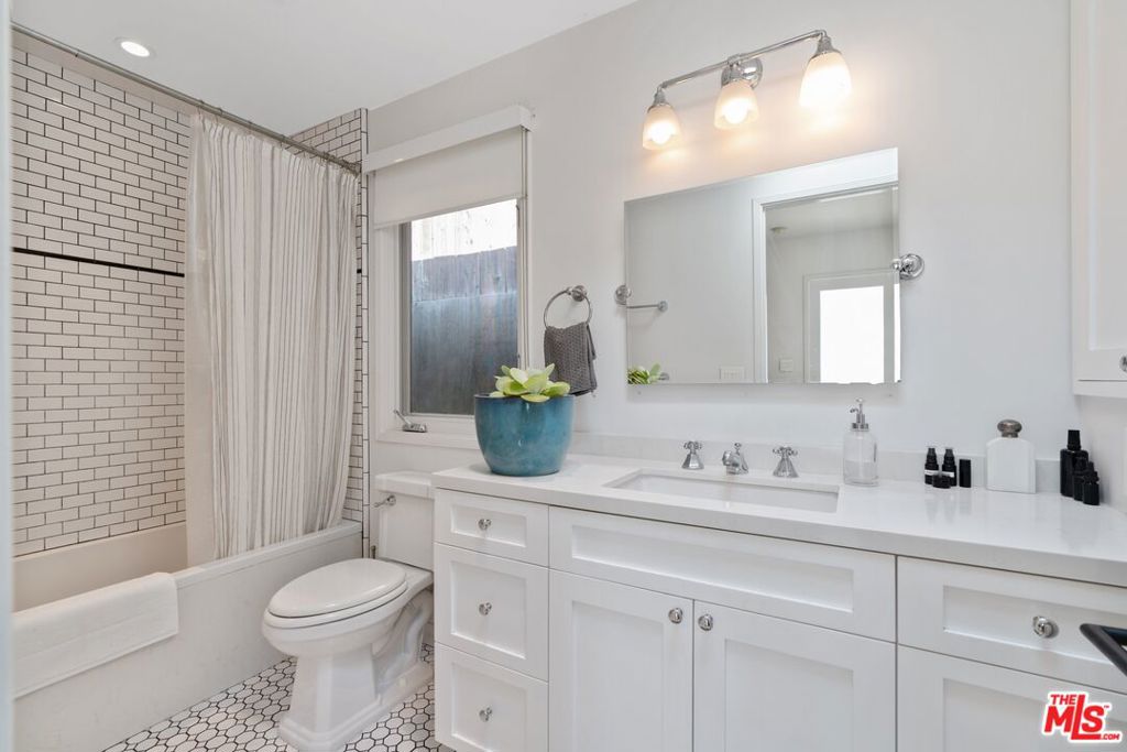 3980 Prospect Avenue