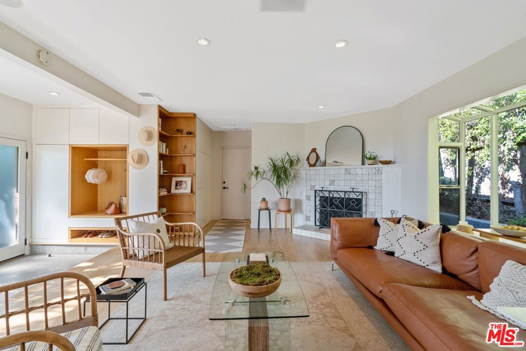 3980 Prospect Avenue