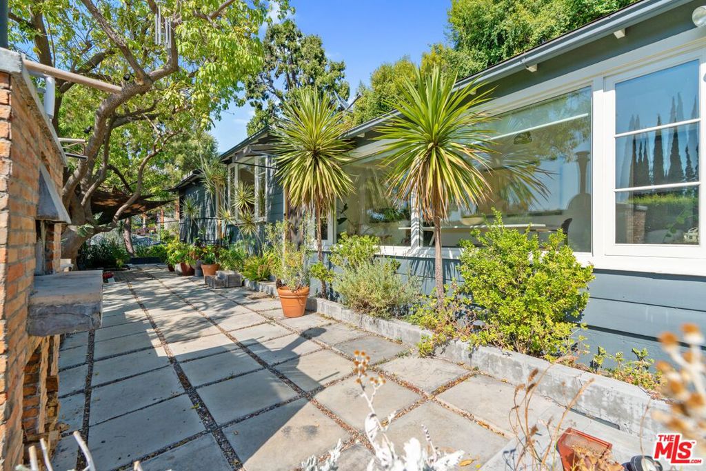 3980 Prospect Avenue