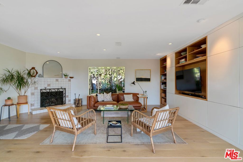 3980 Prospect Avenue