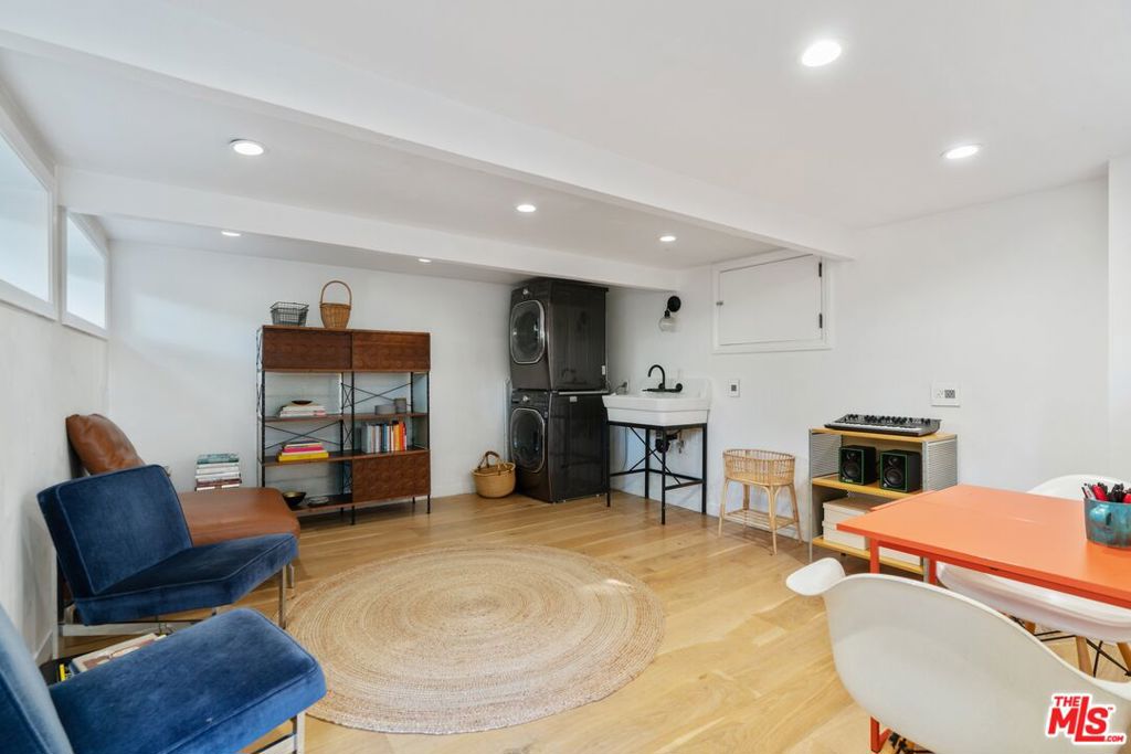 3980 Prospect Avenue