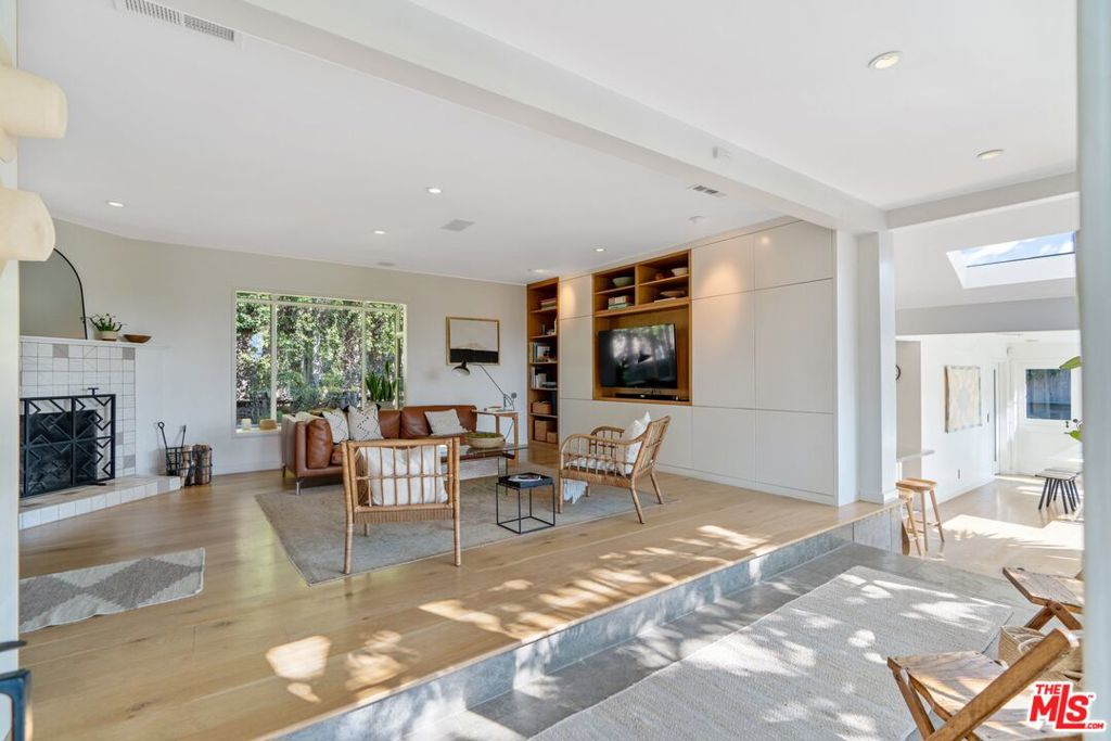 3980 Prospect Avenue