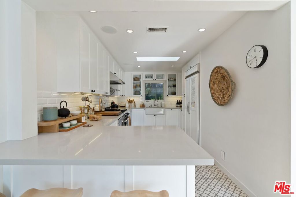 3980 Prospect Avenue