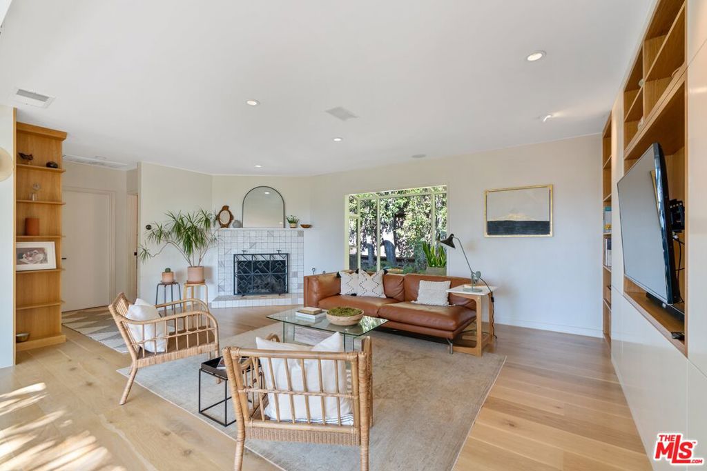 3980 Prospect Avenue