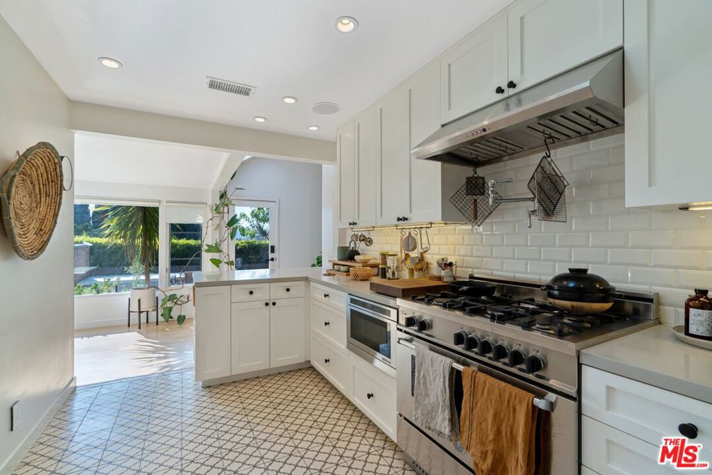 3980 Prospect Avenue